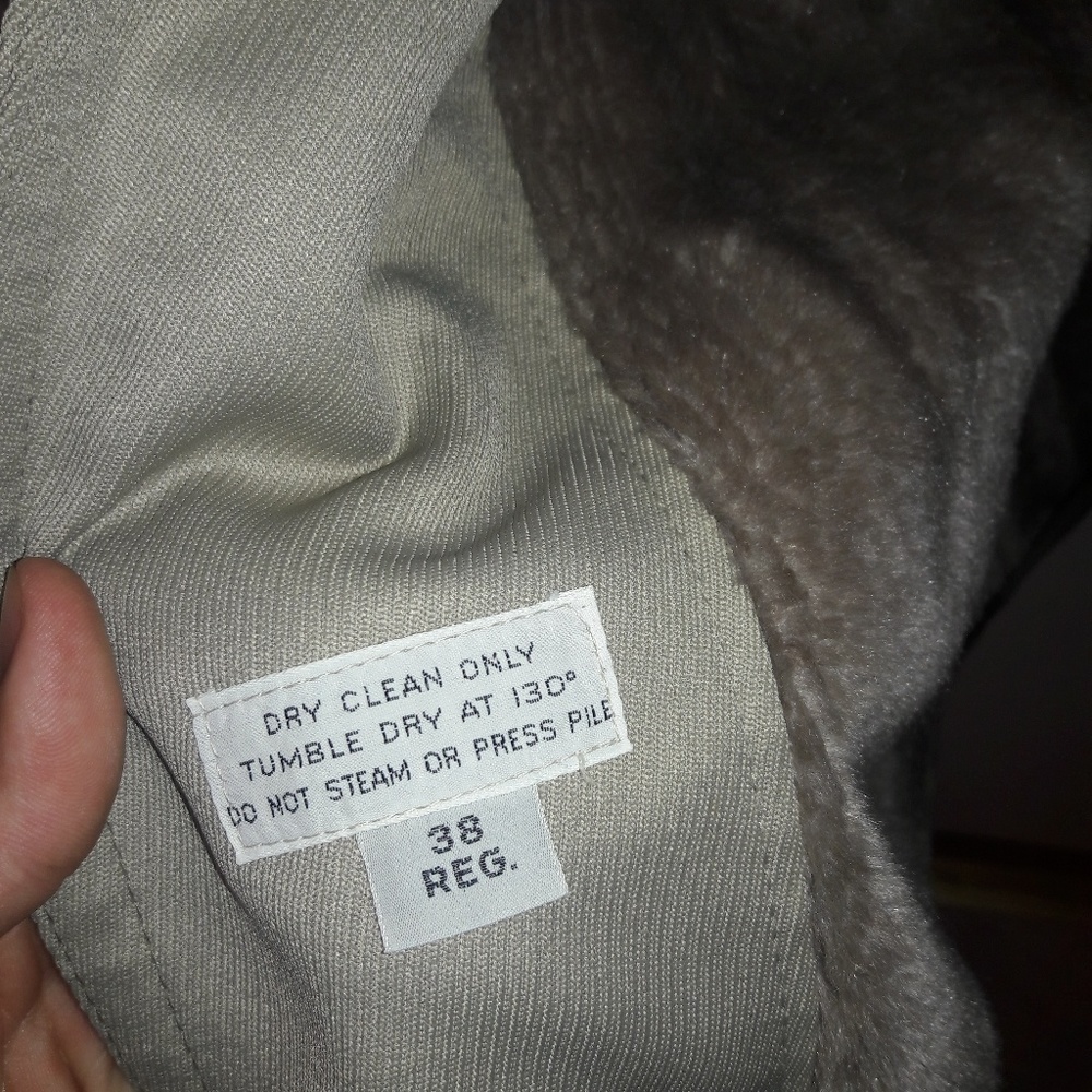 ❌SOLD❌London Fog Fur Trench Coat - Picture 4 of 5